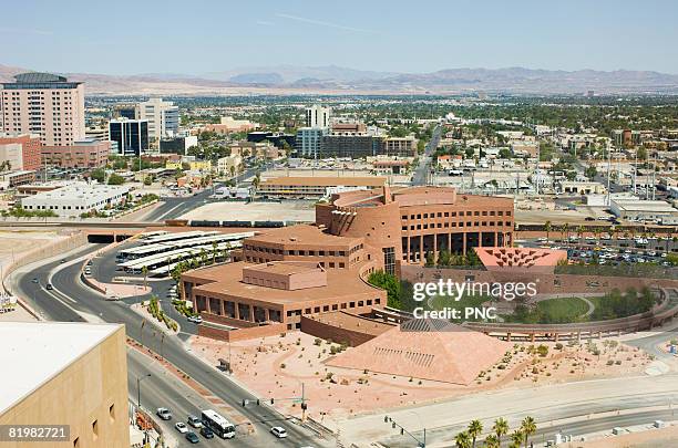 city hall, las vegas, nv - las vegas pyramid stock pictures, royalty-free photos & images