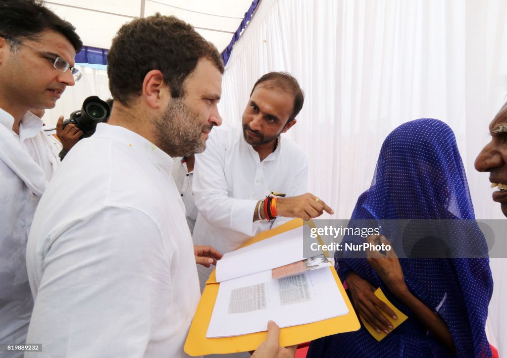 Rahul Gandhi at Kisan Akrosh Rally in Banswara