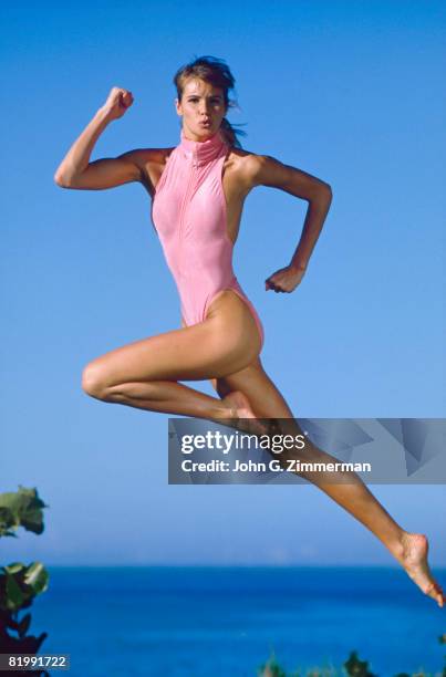 Swimsuit Issue 1987: Model Elle Macpherson poses for the 1987 Sports Illustrated swimsuit issue on September 24, 1986 in Santo Domingo, Dominican...