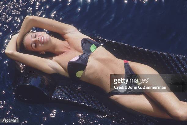 Swimsuit Issue 1987: Model Elle Macpherson poses for the 1987 Sports Illustrated swimsuit issue on September 24, 1986 in Santo Domingo, Dominican...