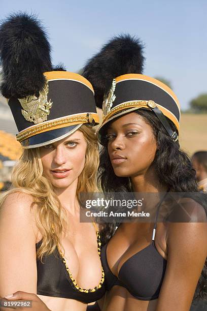 Swimsuit Issue 2007: Models Julie Henderson and Jessica White pose for the 2007 Sports Illustrated swimsuit issue on January 1, 2007 in Los Angeles,...
