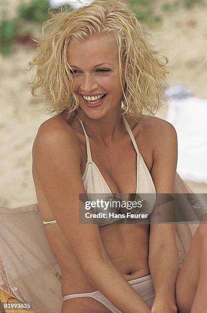 Swimsuit Issue 1999: Model Sarah O'Hare is photographed for the 1999 Sports Illustrated Swimsuit issue on February 1, 1999 in the British Virgin...