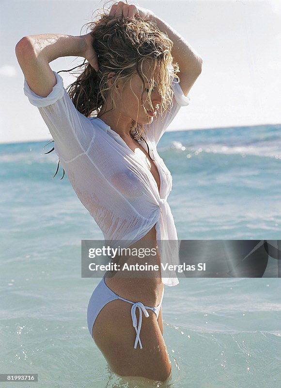 Rebecca Romijn, Sports Illustrated, Swimsuit 1999