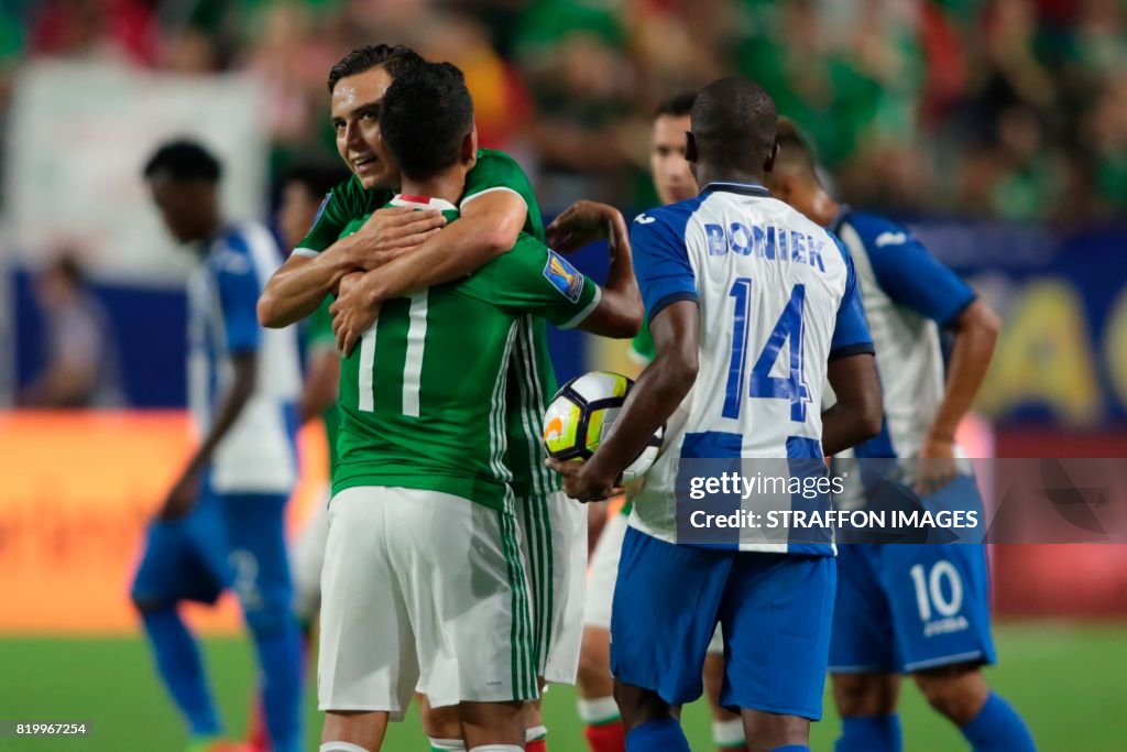 Mexico v Honduras: Quarterfinal - 2017 CONCACAF Gold Cup