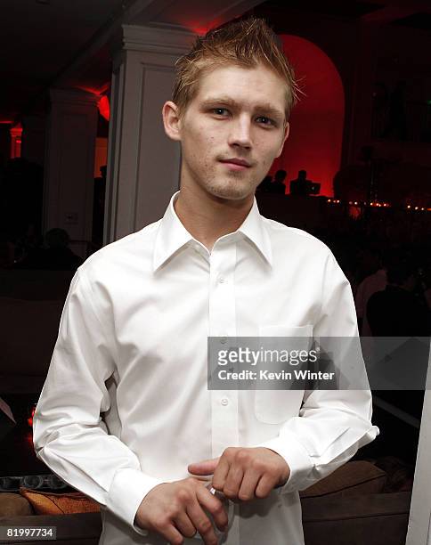 Actor Evan Ellingson poses at the CW/Showtime/CBS Television TCA Party at Boulevard3 on July 18, 2008 in Los Angeles, California.