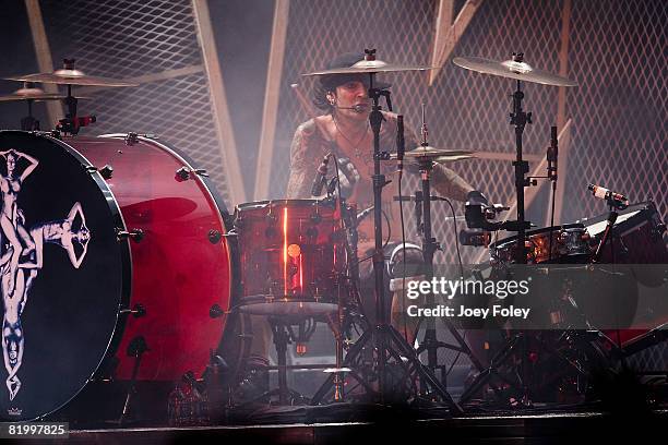 Tommy Lee of Motley Crue performs live during Crue Fest 2008 at the Verizon Wireless Music Center on July 18, 2008 in Noblesville, Indiana.