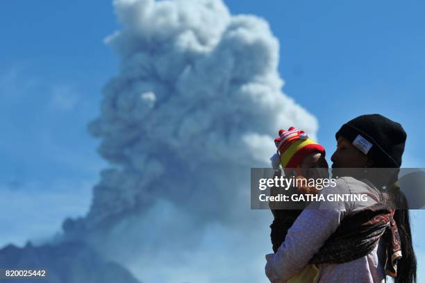 She Volcano 3,903 Volcano For Kids Stock Photos, High-Res Pictures, and Images ...