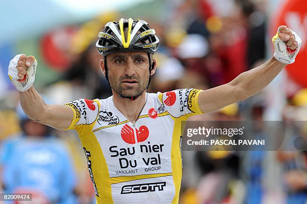 Italian Leonardo Piepoli jubilates on the finish line, on July 14