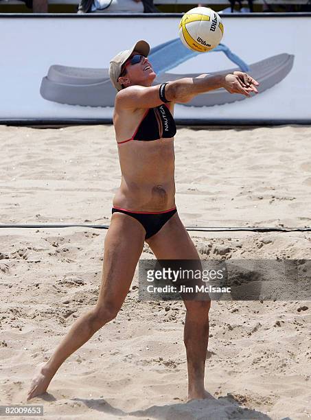Elaine Youngs plays the ball during the women's quarter-finals of the AVP Brooklyn Open on July 20, 2008 at Coney Island in the Brooklyn borough of...