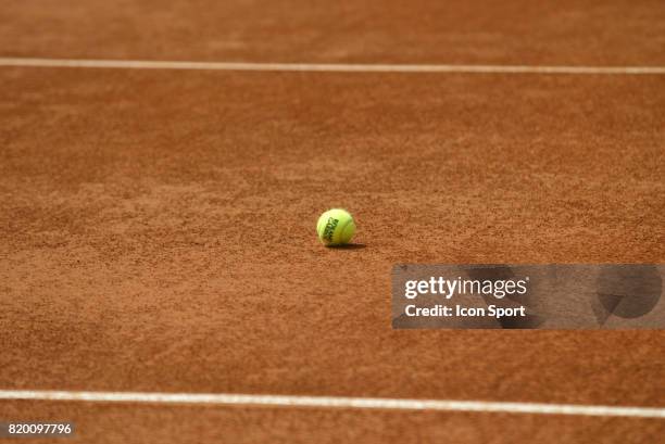 Illustration balle de tennis - - Roland Garros 2005,