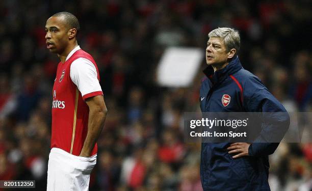 490 Thierry Henry Arsene Wenger Photos & High Res Pictures - Getty Images