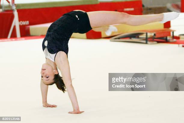Emilie LEPENNEC - - Entrainement a l Insep - Pole Gymnastique,