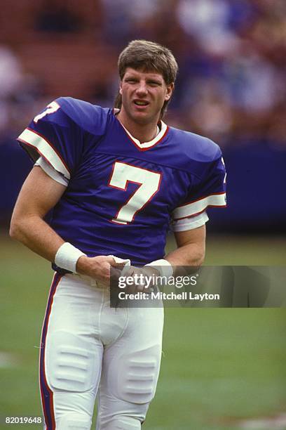 George Gilbert Nfl 104 Gale Gilbert Stock Photos, High-Res Pictures, and Images - Getty Images