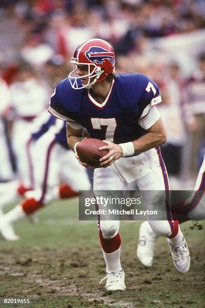 George Gilbert Nfl 104 Gale Gilbert Stock Photos, High-Res Pictures, and Images - Getty Images