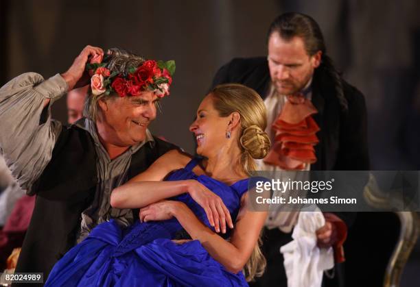Peter Simonischek , 'Everyman', and Sophie von Kessel , 'Paramour' performs on stage during the rehearsal of 'Jedermann' 'Everyman' of Hugo von...
