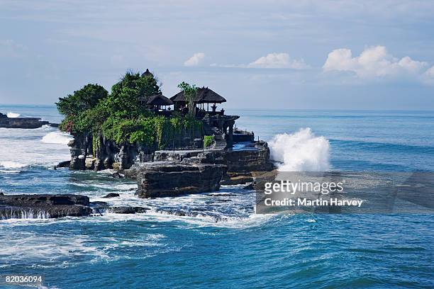 tanah lot temple - denpasar stock pictures, royalty-free photos & images