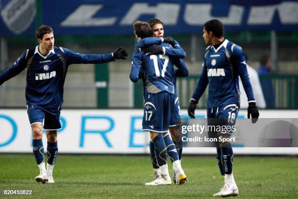 La joie de Ognjen VUKOJEVIC apres son but - - Rennes / Dinamo Zagreb - Coupe UEFA - dernier match de poule - ,