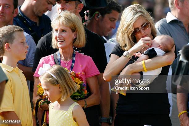 Luke ARMSTRONG / Linda ARMSTRONG / Anna HANSEN / Max ARMSTRONG - - Tour de France 2009 Montereau / Paris,