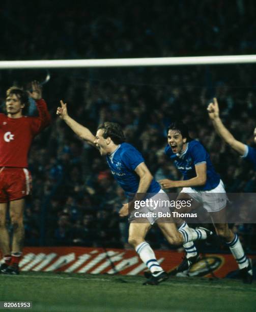 Andy Gray celebrates after scoring Everton's 2nd goal during their European Cup Winners Cup Semi-Final 2nd leg against Bayern Munich at Goodison...