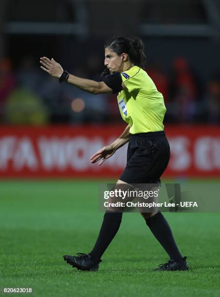 Referee Riem Hussein of Germany during the UEFA Women's Euro 2017 Group A match between Netherlands and Denmark at Sparta Stadion on July 20, 2017 in...