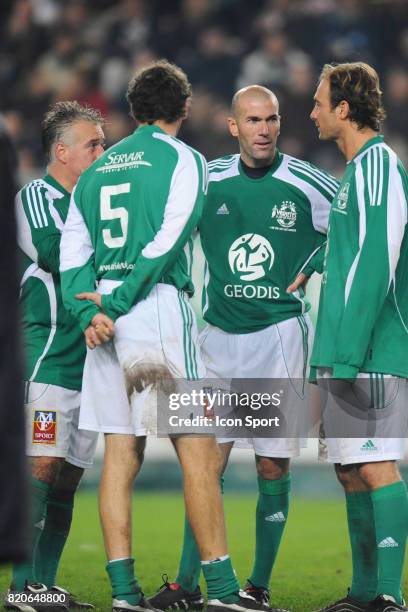 Zinedine ZIDANE / Christophe DUGARRY / Laurent BLANC / Didier DESCHAMPS - - Varietes CLub de France / Selection Geodis - Stade de la Licorne - Amiens,