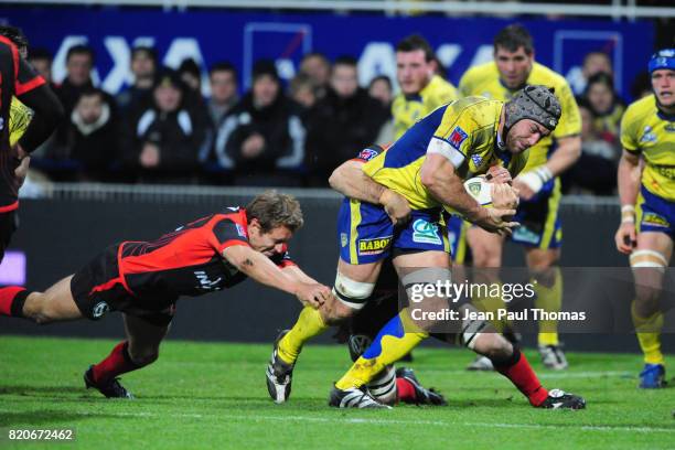 Jamie CUDMORE / Jonny WILKINSON - - Clermont / Toulon - 17 eme journee de Top 14 - Stade MArcel Michelin - Clermont Ferrand,