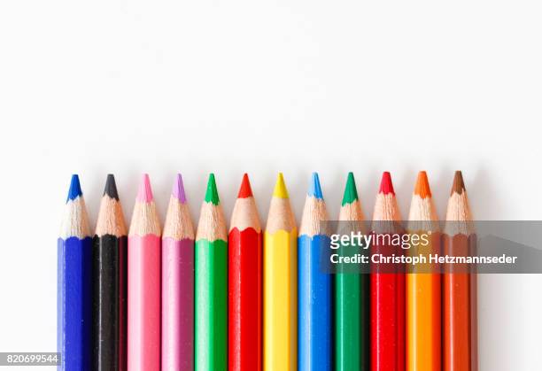 colorful crayons - farbstifte stock-fotos und bilder
