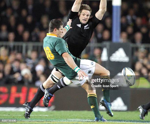 Morne Steyn / Richie McCaw - - Nouvelle Zelande / Afrique du Sud - Tri Nations - Eden Park - Auckland,