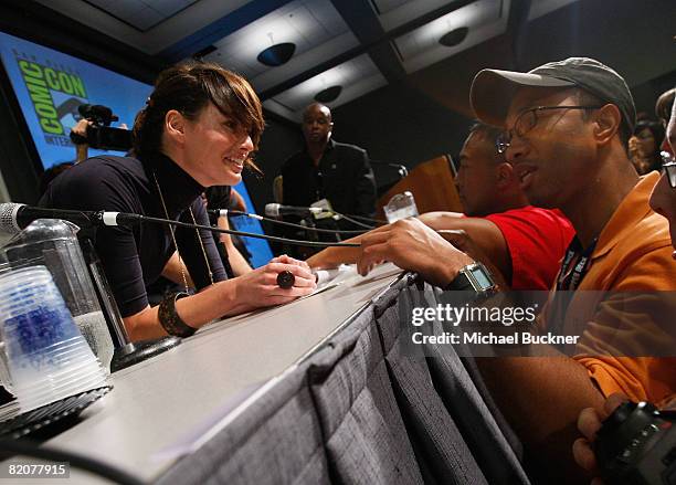 25 Fox At Comic Con Terminator Sarah Connor Chronicles Panel Stock Photos,  High-Res Pictures, and Images - Getty Images