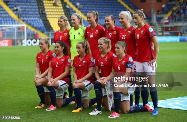 Norway Women team group photo during the UEFA Women's Euro 2017 match between Norway and Belgium at Rat Verlegh Stadion on July 20, 2017 in Breda,...