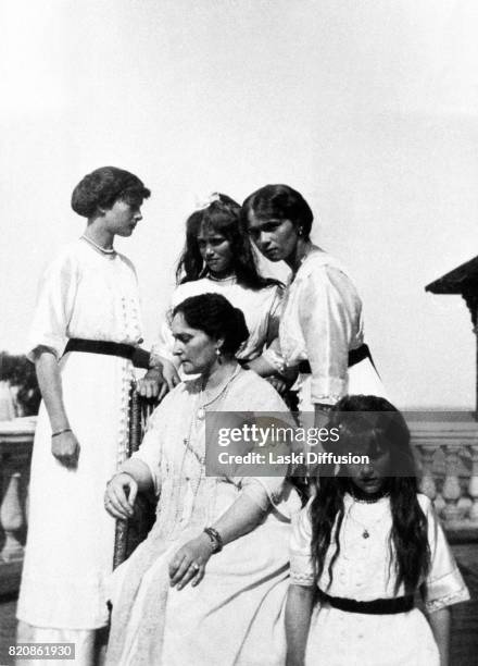 Circa 1915: Empress Alexandra Feodorovna Romanova and her daughters Grand Duchesses Tatiana, Maria, Olga, Anastasia. Russia, circa 1915.