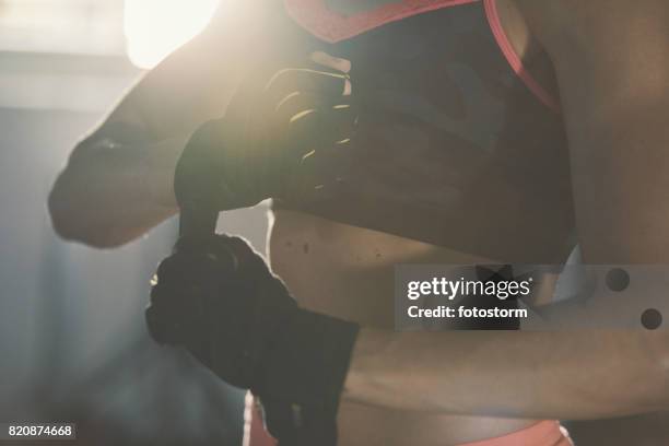 ready for a hard workout - female boxing stock pictures, royalty-free photos & images