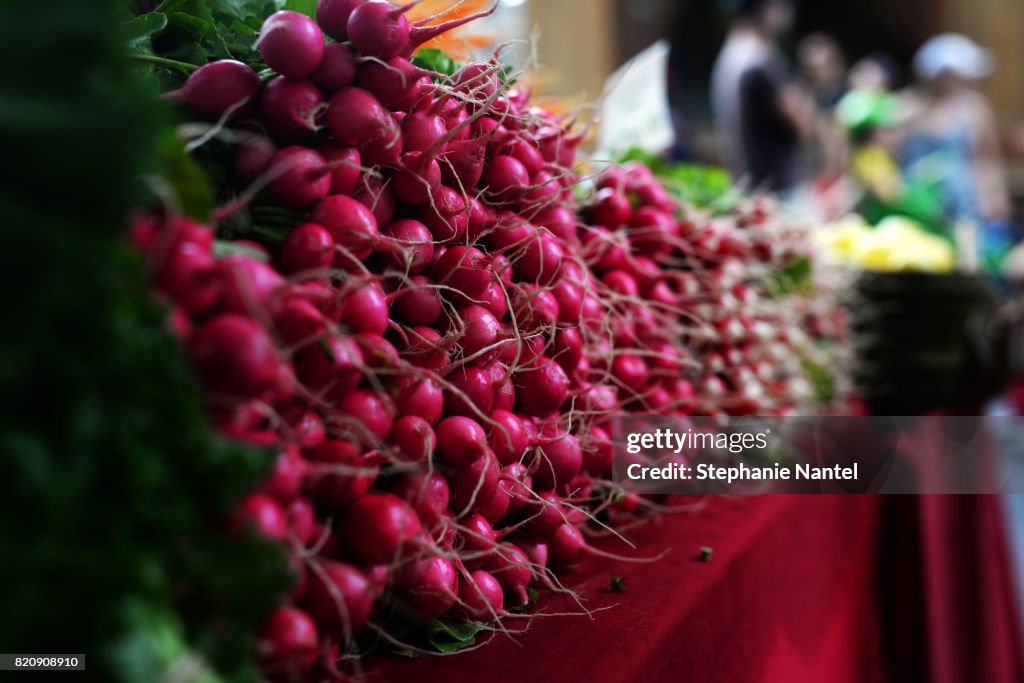 Lots of radishes