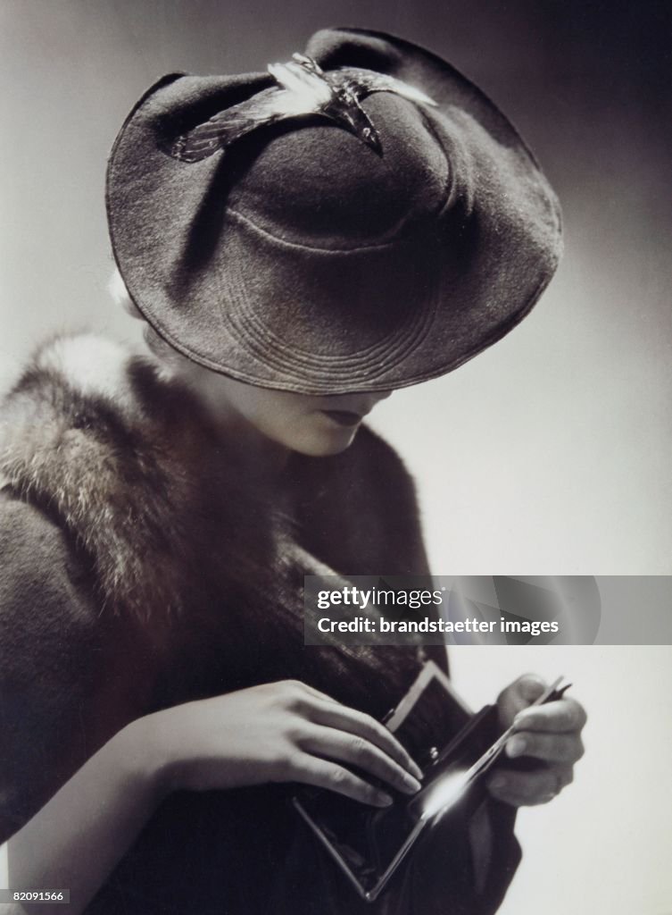 Hat fashion, Germany, Around 1930, Photography by Yva