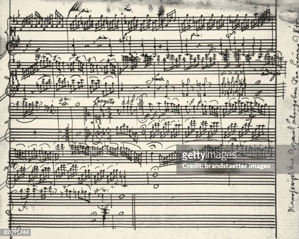 Music notes written by Austrian composer Wolfgang Amadeus Mozart [Wolfgang Amadeus Mozart , ?sterreichischer Komponist, Musik-Autograph]