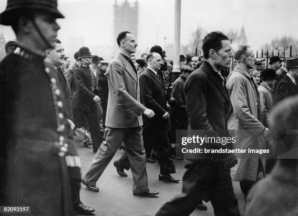 Mosley Rally British Union Of Fascist Photos and Premium High Res Pictures - Getty ...