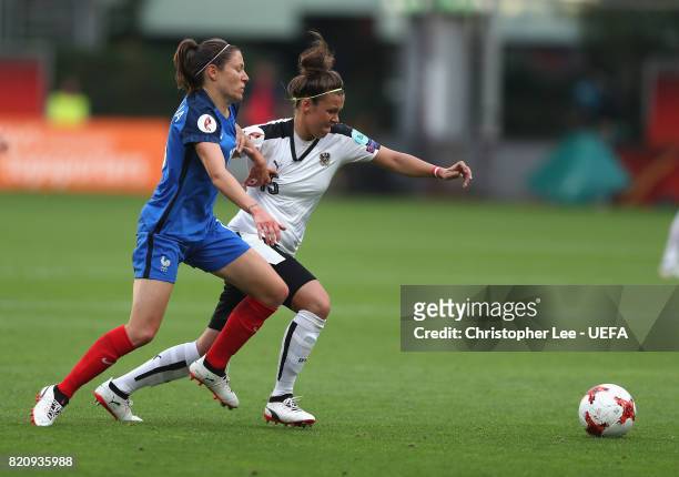 Nicole Billa of Austria battles with Elise Bussaglia of France during the UEFA Women's Euro 2017 Group C match between France and Austria at Stadion...