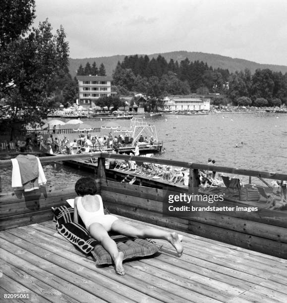 Velden, Lake Woerthersee , Carinthia, Austria, Photograph, July 1967 [Sonnenterrasse in Velden am W?rthersee, K?rnten, Photographie, Juli 1967]