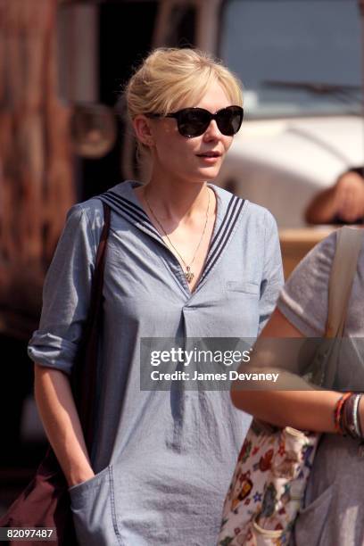 Kirsten Dunst 2008 Photos and Premium High Res Pictures - Getty Images