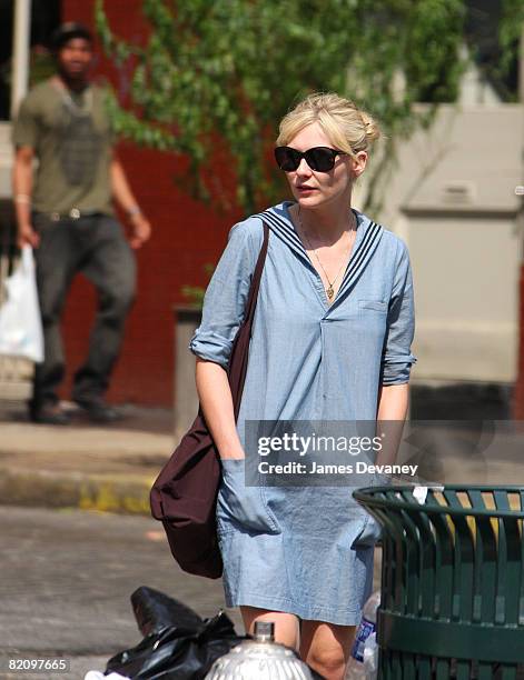 Kirsten Dunst 2008 Photos and Premium High Res Pictures - Getty Images