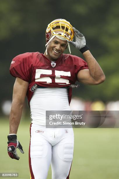 Washington Redskins Jason Taylor during training camp at Redskins Park. Ashburn, VA 7/22/2008 CREDIT: Simon Bruty