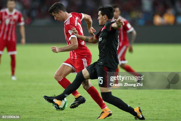 Gustavo Gomez of AC Milan in action against Robert Lewandowski of FC Bayern Muenchen during the 2017 International Champions Cup football match...