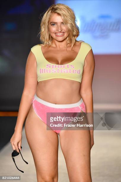 Model Sarina Nowak walks the runway during SWIMMIAMI Sports Illustrated Swimsuit 2018 Collection at WET Deck at W South Beach on July 22, 2017 in...