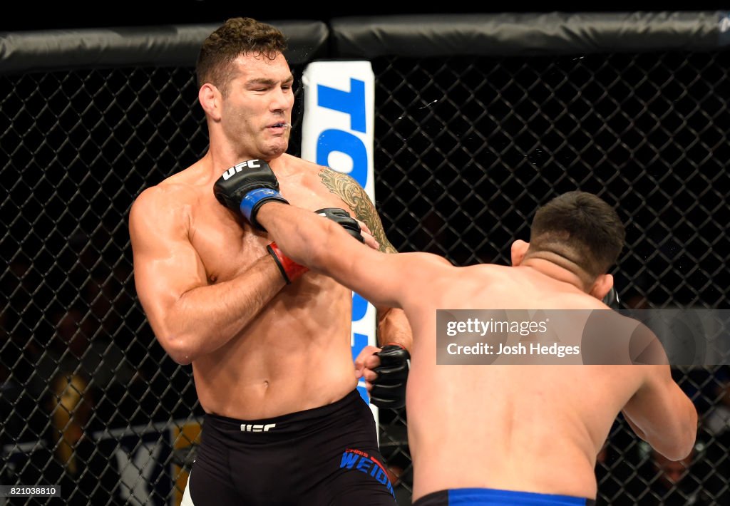 UFC Fight Night: Weidman v Gastelum