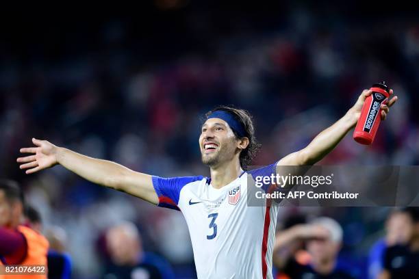 United States's defender Omar Gonzalez celebrates after the Costa Rica vs. United States CONCACAF Gold Cup semi final match July 22, 2017 in...