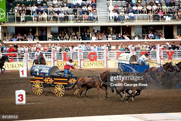 Chuck Ward Racing Chuckwagon Race Photos and Premium High Res Pictures - Getty Images