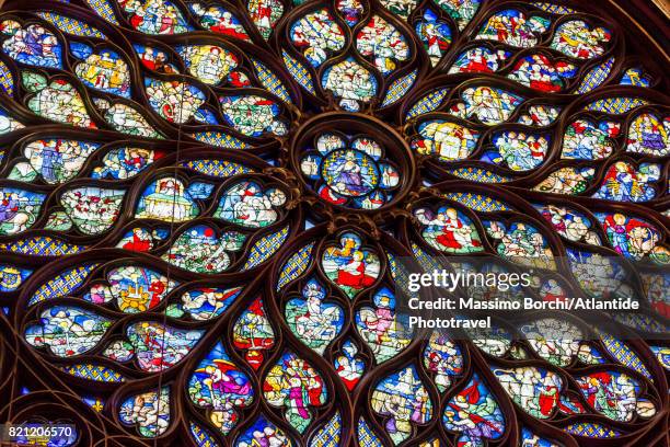 rose window - sainte chapelle stock pictures, royalty-free photos & images