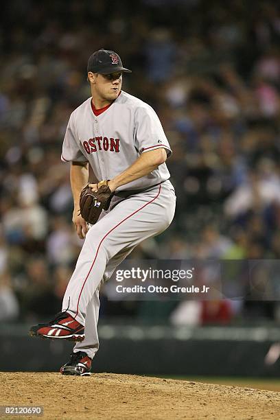 Jonathan Papelbon of the Boston Red Sox pitches against the Seattle Mariners on July 22, 2008 at Safeco Field in Seattle, Washington.