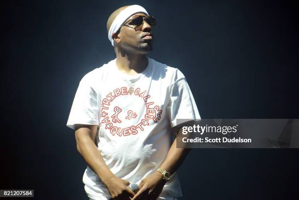 Quest The Rapper 303 012 Us Rapper Stock Photos, High-Res Pictures, and Images - Getty ...