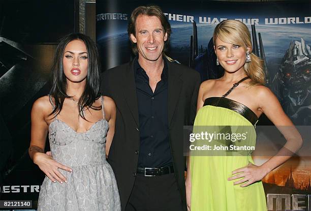 Megan Fox,Michael Bay and Rachael Taylor